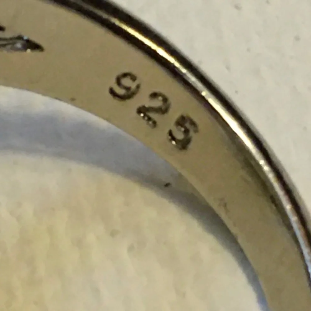 Silver Ring Diamond Sparkle, Swirly Design, 925 Sterling, Size 5, New!